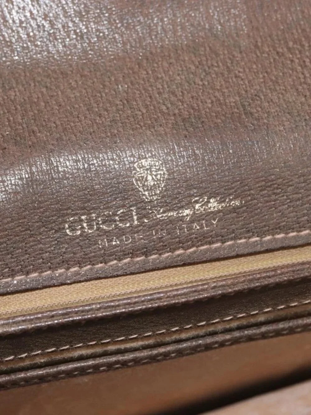 GUCCI GG Supreme Shoulder Bag PVC Beige Gold 001 16 4084 Auth
